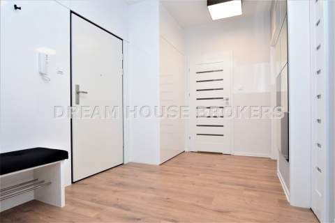 Luksusowy Apartament na Nowoczesnym Pobitnie