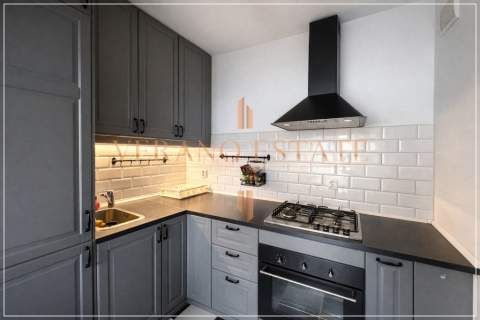 38 m 2 pokoje Balkon Winda