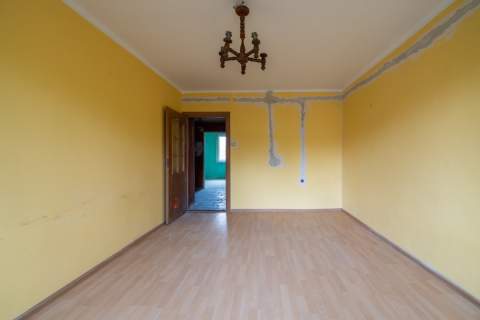 2 pokoje z możliwością przerobienia na 3 z balkonem