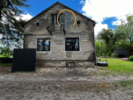 Dom z potencjałem 1400 m działki Gierniak