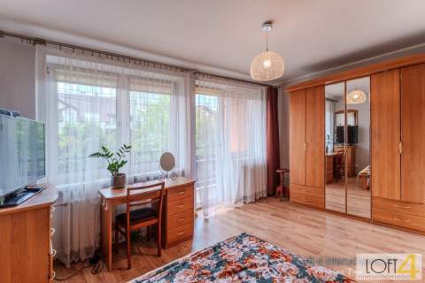 Dwupoziomowy apartament z ogrodem - osiedle Wólki