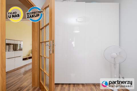 Dwustronne 2 pokoje Pełne wyposażenie Balkon