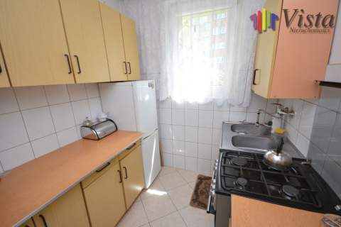 Dwupokojowe mieszkanie z jasną kuchnią