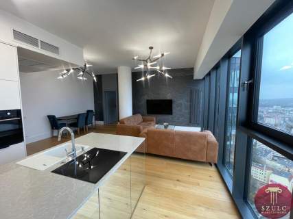 Na wynajem luksusowy apartament w centrum.