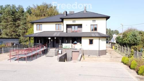 Dom pod inwestycję na sprzedaż 650 m2 budynku