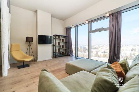 Apartament w żaglu Sky Tower - 107m2, 3 pokoje