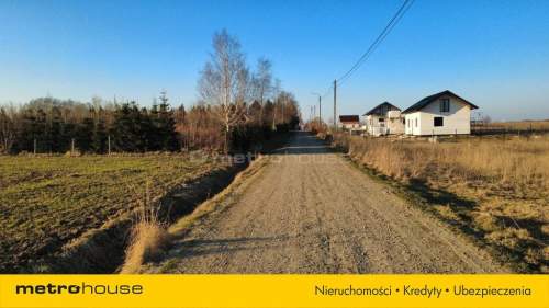 Działka budowlana 13 km od morza koło Kołobrzegu