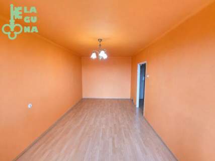 Kawalerka z balkonem w centrum Kutna. Tylko 5600 PLN za m2
