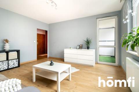 Kawalerka osobna kuchnia balkon 8. piętro Avia