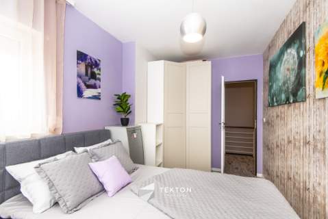 PRZY LESIE, Z OGRODEM 120m2, SZEREGOWIEC,PARKING