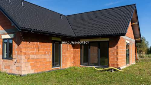 Parterowy dom w malowniczej Krzywaczce