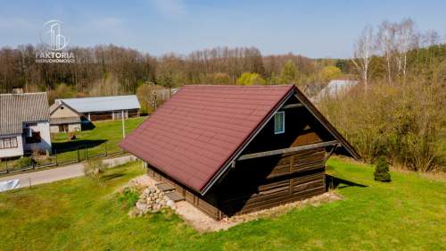 Urokliwa działka o powierzchni 3650 m z domem