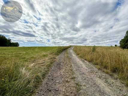 Działka 4090 m2 z warunkami zabudowy - Boreczna