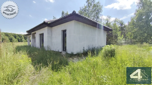 2 sypialnie z własnymi garderobami-wolnostojący