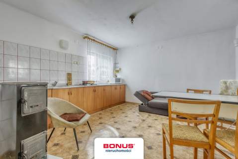 Sad i pół bliźniaka nad Narwią na działce 1708m2