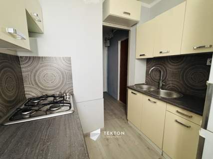 Komfortowe 45 m z osobną kuchnią i balkonem