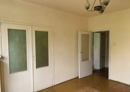 Kawalerka z potencjałem na 2 pokoje balkon