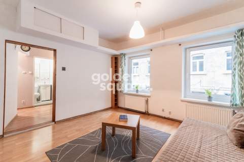 Wygodne mieszkanie w centrum - Wólczańska 137
