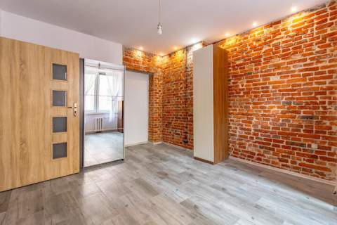 2 pokoje po remoncie w cegle 57,6mkw blisko Manufaktura