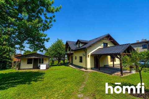 Dom w Wilkowicach ogród widok na góry 160 m2