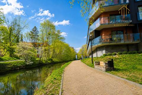 Apartament 48,93 m z tarasem i widokiem na rzekę
