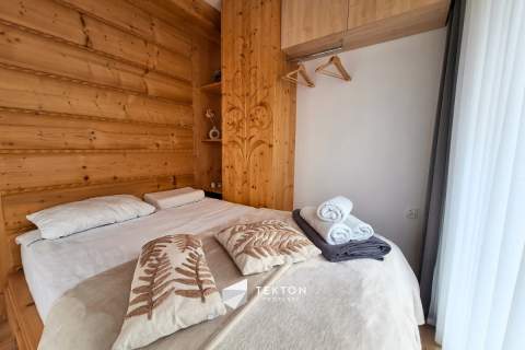 Wyposażony apartament z tarasem i garażem