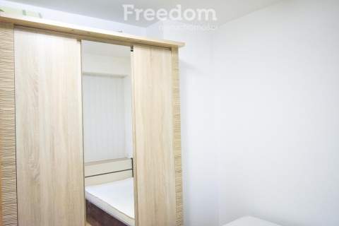 48.3 m2/ 3 pokoje/ Balkon/ 15 minut do plaży
