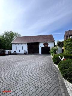 Dom z ogrodem Gwoździce