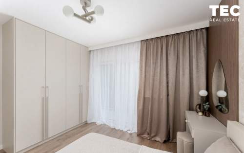 Azory J. Conrada 42m2 2 pokoje