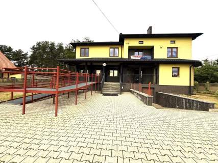 Lokal handlowo-usługowy 110 m2 na wynajem