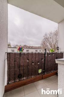 Na sprzedaż 2 pokojowe mieszkanie z balkonem