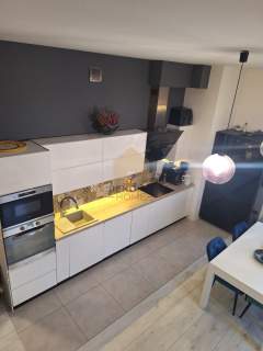 Apartament dwupoziomowy/miejsce postojowe