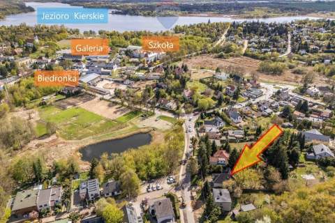 Dom w prestiżowej lokalizacji z pięknym ogrodem