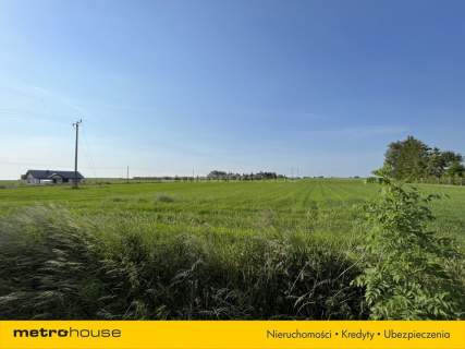 Działka budowlana 13 km od morza koło Kołobrzegu 