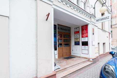 Narożny lokal z wyjątkową ekspozycją - Na wynajem
