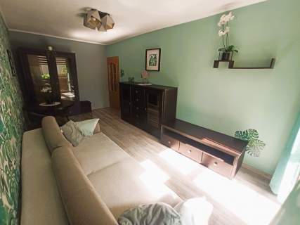 M3 w centrum - 2 nieprzechodnie pokoje, balkon, CO miejskie