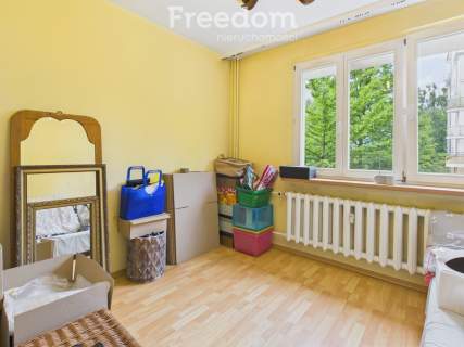3 pokoje 65 m Brynów Do remontu