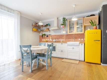 M 72-M2 4 POK APARTAMENT GARDEROBA BALKON ŻABINIEC