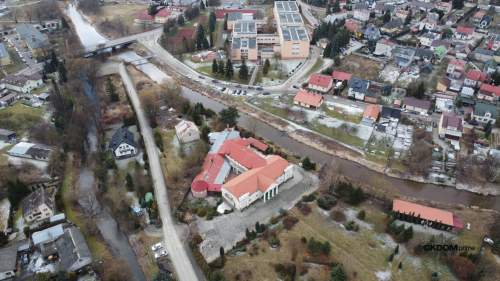 Pałac Łazienkowski centrum Staszowa