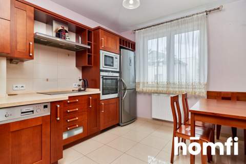 2 pokoje osobna kuchnia Partynice balkon