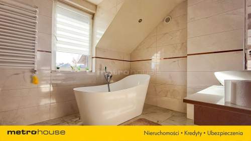 Na sprzedaż dom 185 m2 Chojnice garaż na 2 auta.