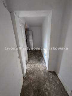 Mały dom na 7 - arowej działce, 3 pokoje - Ścinawa