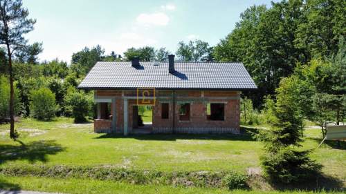 Dom wśród drzew,4 pokoje, działka 8,62a - Węgliska