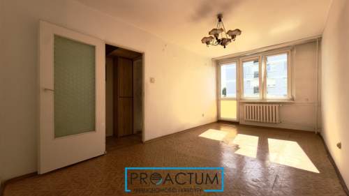 28,10 m2 Kawalerka, 1 piętro, balkon, Szkolna 