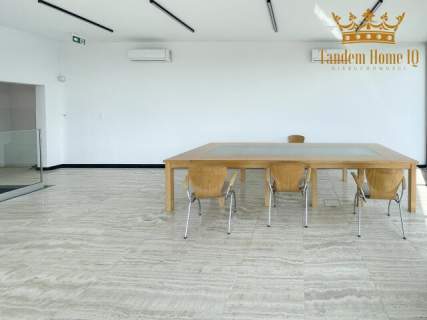 Do wynajmu 160-360m2 magazynu, 160m2 biura Ursynów, teren