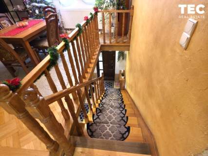 Wyjątkowy dom dwu mieszkaniowy Opatkowice