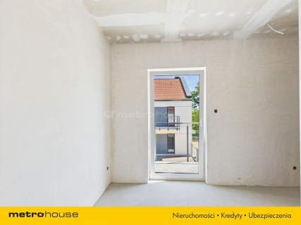 Mieszkania z ogrodem, balkonami, miejsce postojowe