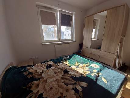 Trzypokojowe mieszkanie z dużym balkonem
