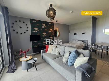 Apartament z dużym tarasem nad Zalewem Zegrzyńskim