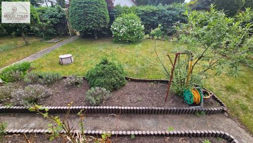 107000 DOM ROD 25/300 m2 dom nad jeziorem 